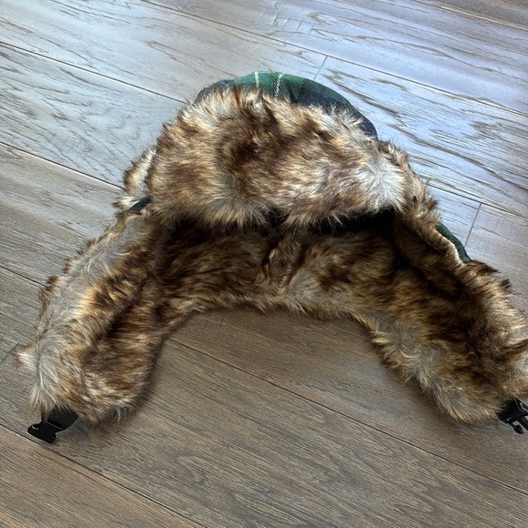 Igloos Trapper earflap hat,wool,quilt lined, faux fur,adjustable,winter warmth - Picture 5 of 12